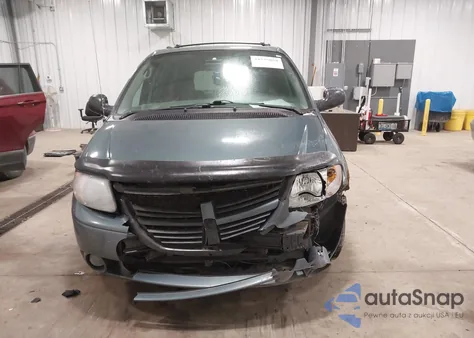 2005 Dodge Grand Caravan Sxt z USA, uszkodzony, nr VIN 2D4GP44L65R540619